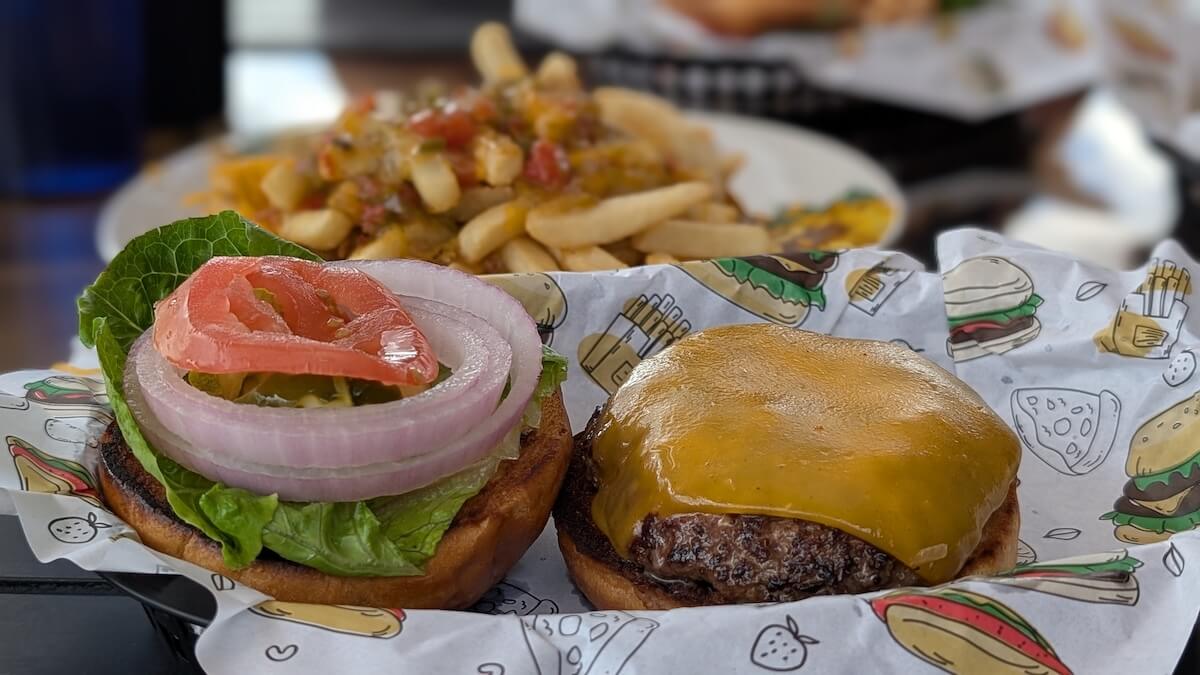 Mountain Oasis Bar & Grill